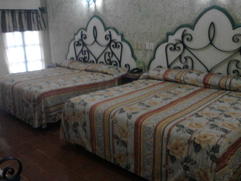 Hotel Coranda Colima Chambre photo